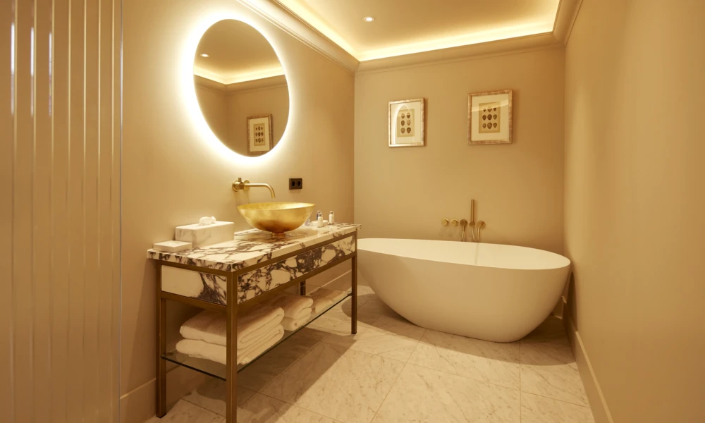 221004 1796 extended v1 HR png